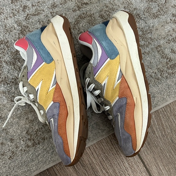 New Balance 5740 Women's Multicolor Sneakers - Picture 5 of 10